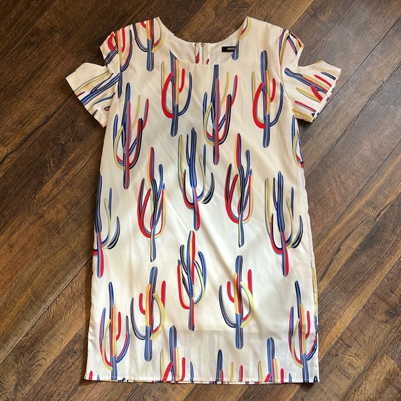 Boutique | Multi Color Cactus Print Dress - Picture 6 of 10
